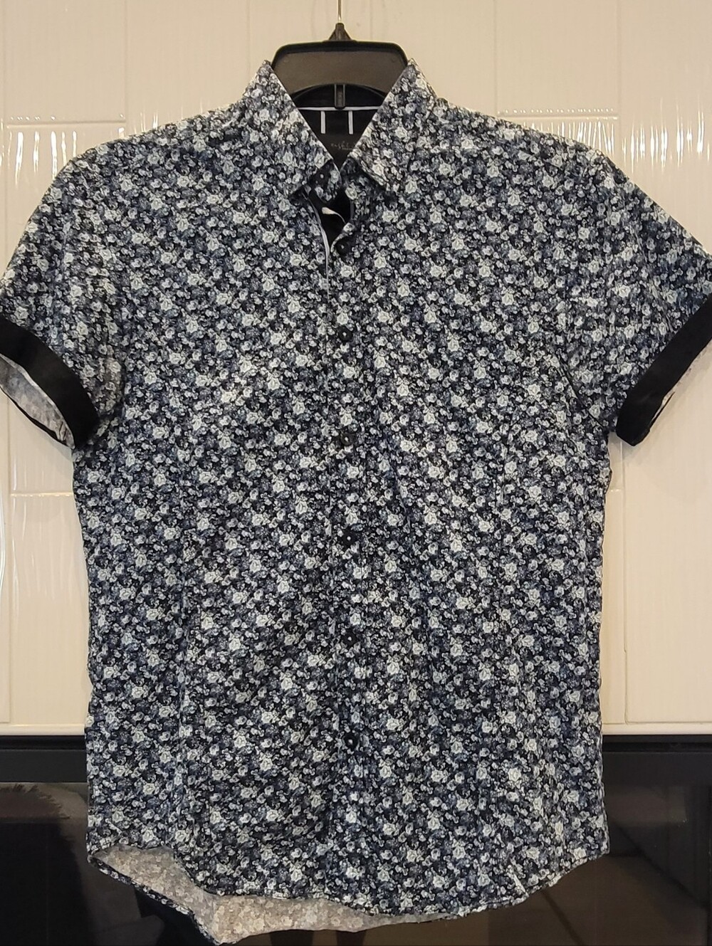 Mens Eighty Eight Platinum (Sold at Buckle) Size Slim M